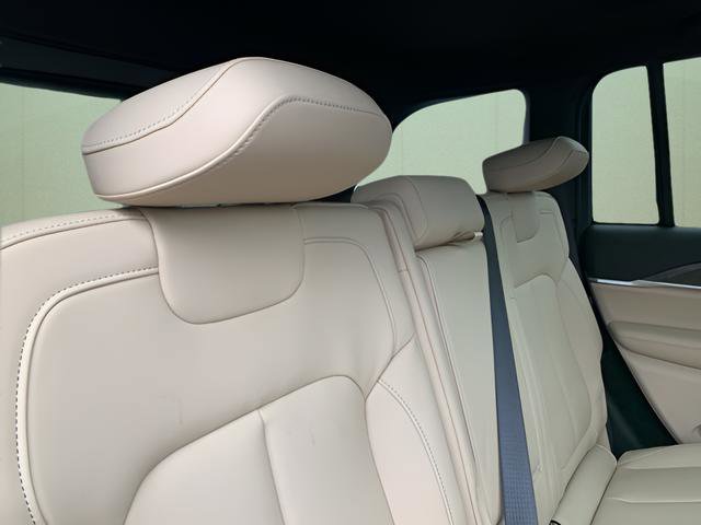 New 2025 Jeep Grand Cherokee Limited w/ Black Appearance Package image 35