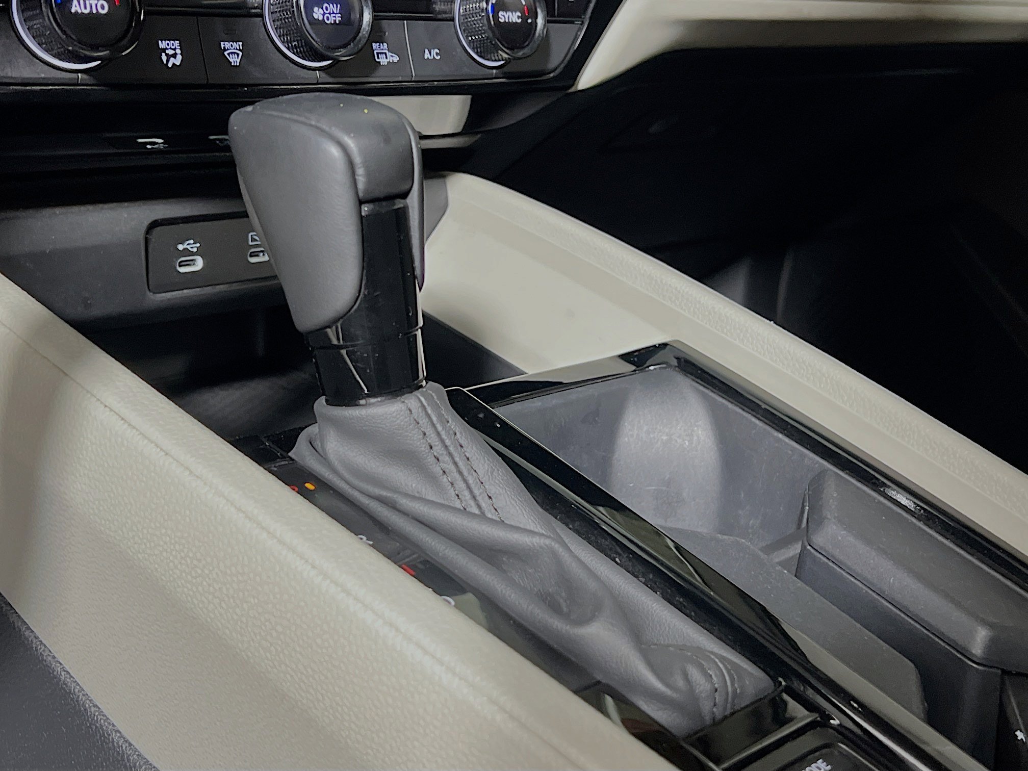 Used 2023 Honda Accord EX-L image 24