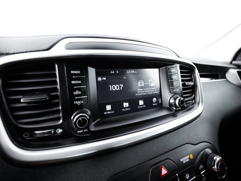Used 2020 Kia Sorento LX AWD/4WD image 25