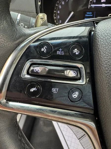 Used 2017 Cadillac CTS Luxury image 31