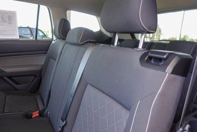 Used 2021 Volkswagen Atlas S image 24