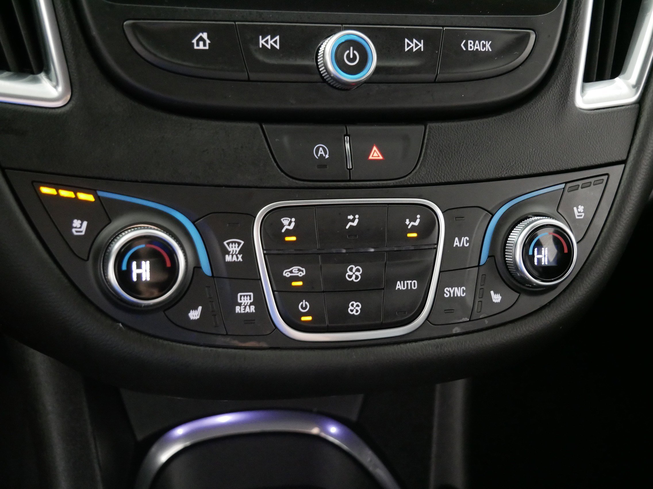 Used 2024 Chevrolet Malibu LT w/ Midnight Edition image 23