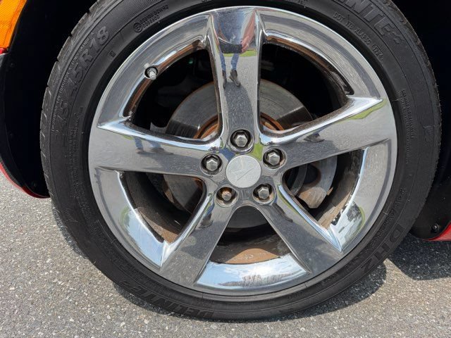 Used 2008 Pontiac Solstice Convertible w/ Premium Package RWD image 32