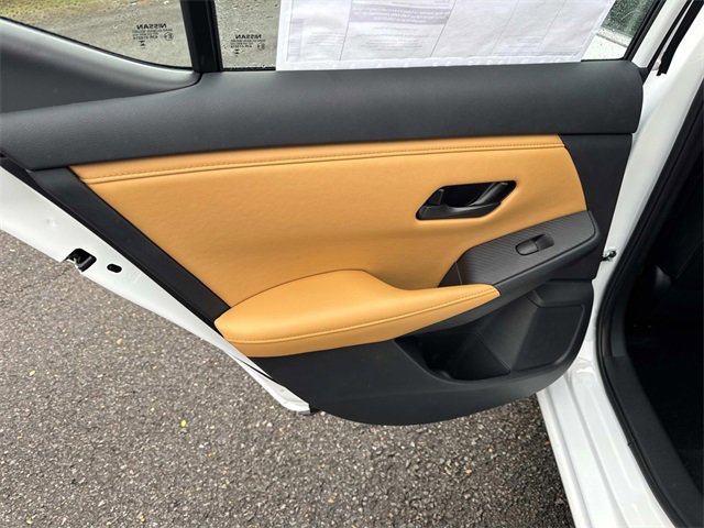 New 2025 Nissan Sentra SV w/ SV Premium Package image 13