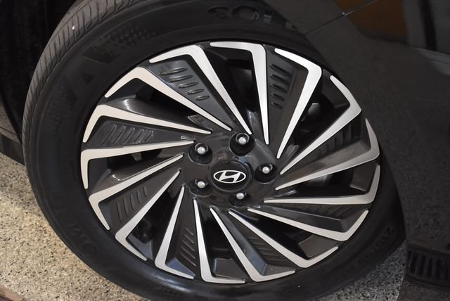 Used 2025 Hyundai Sonata SEL FWD image 29
