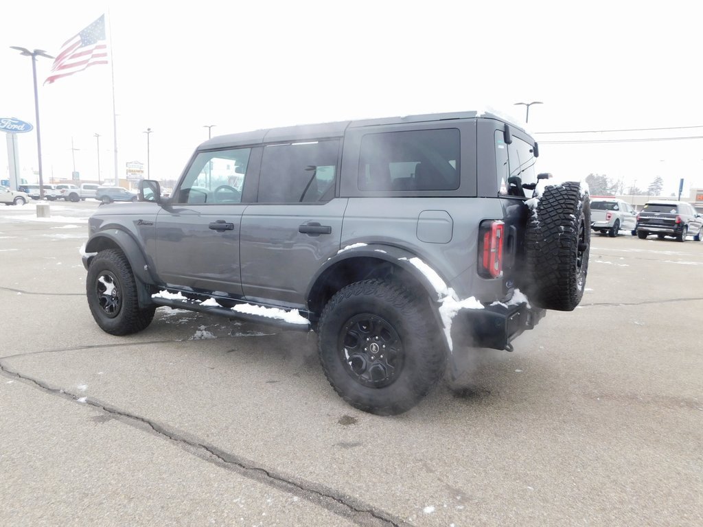 Used 2023 Ford Bronco Wildtrak image 5