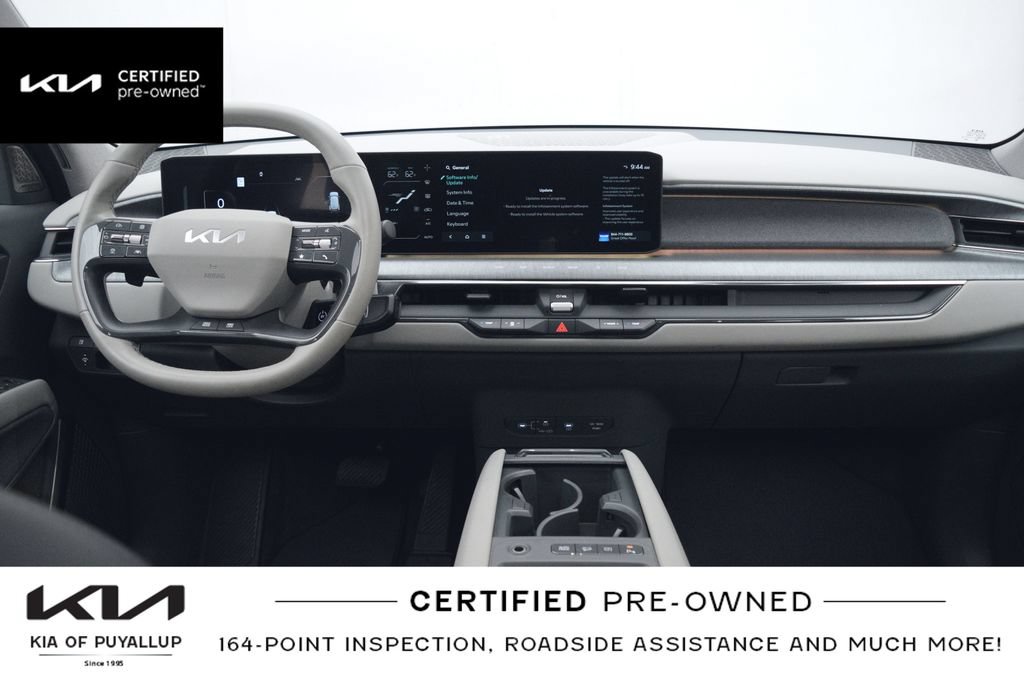 Certified 2024 Kia EV9 Land AWD/4WD image 18