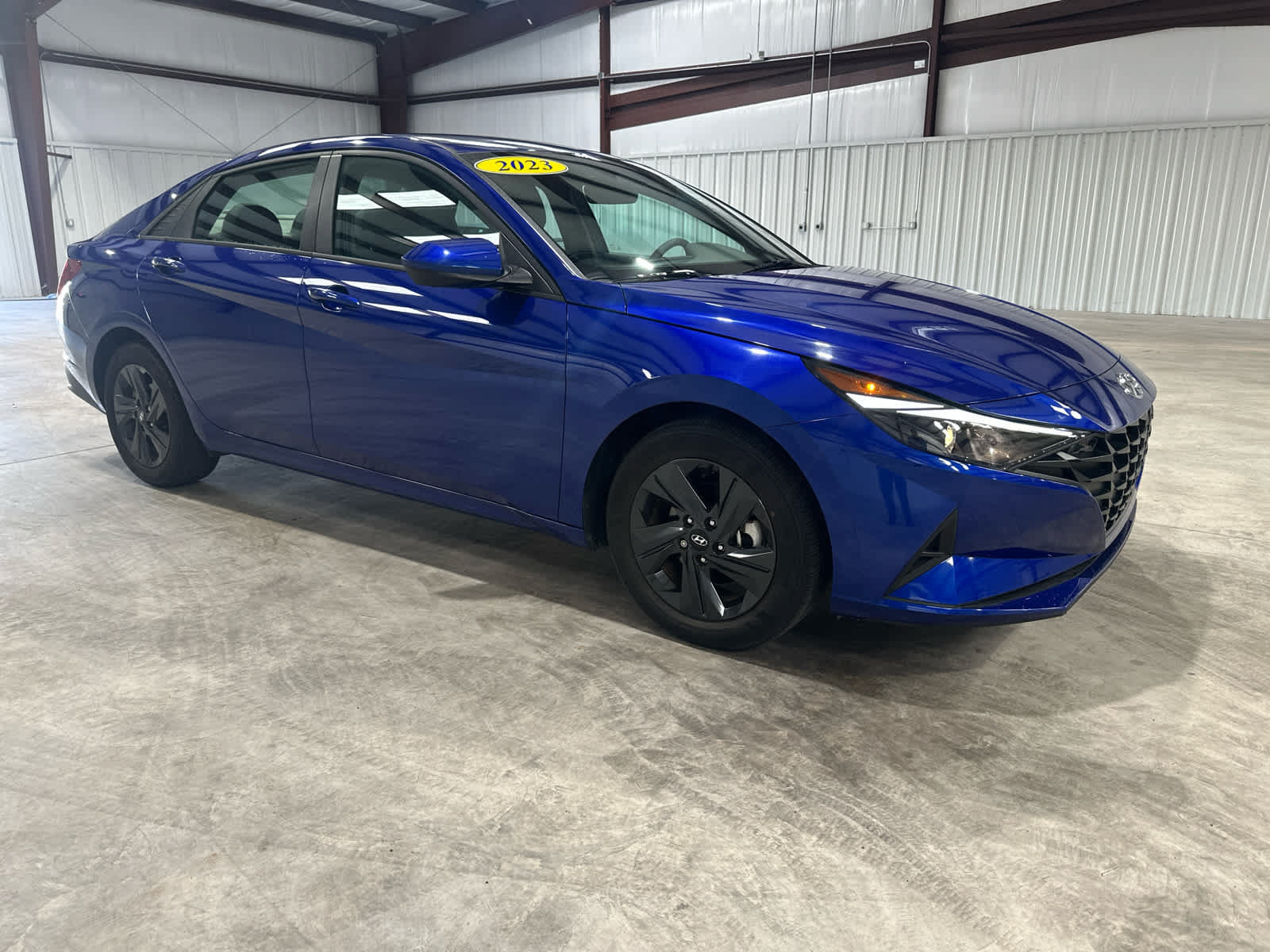 Used 2023 Hyundai Elantra SEL FWD image 7