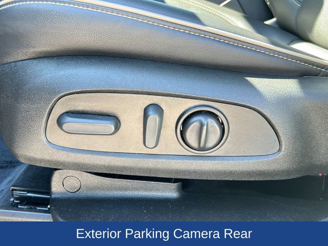 Used 2023 Chevrolet Traverse Premier w/ Redline Edition image 21