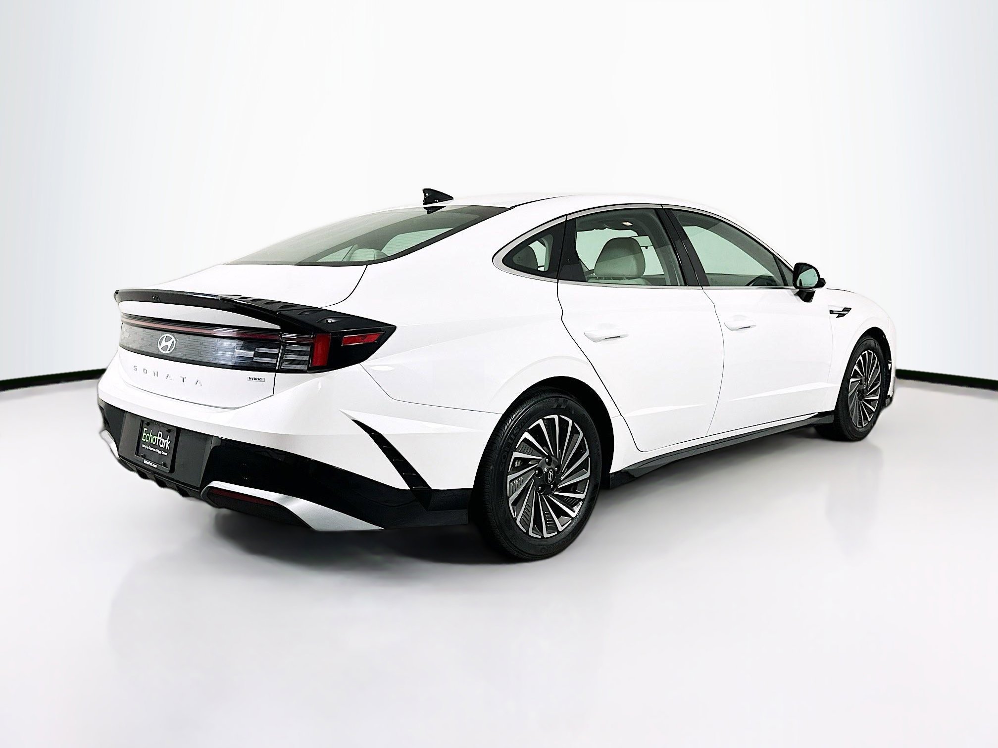 Used 2025 Hyundai Sonata SEL image 9