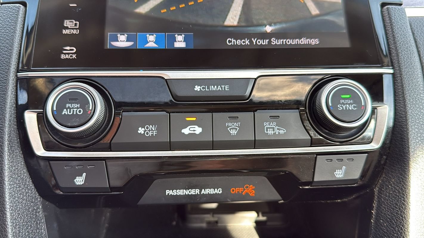 Used 2018 Honda Civic Touring image 25