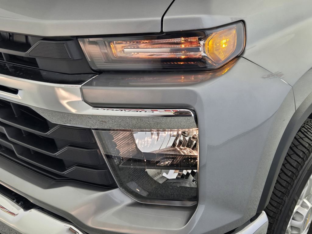 New 2026 Chevrolet Silverado 3500 LT w/ Texas Edition image 11