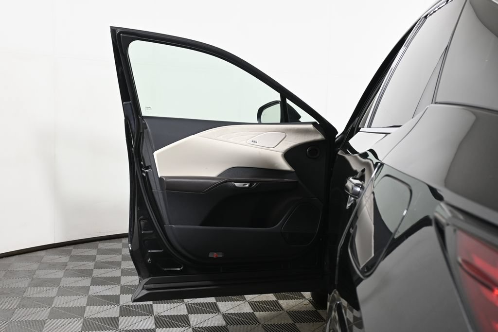 Used 2024 Lexus RX 350 AWD w/ Convenience Package image 28