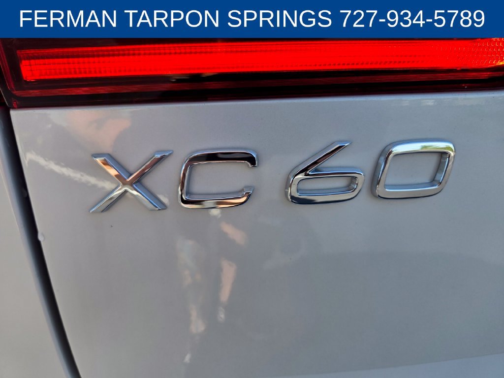 New 2026 Volvo XC60 B5 Core AWD/4WD image 14