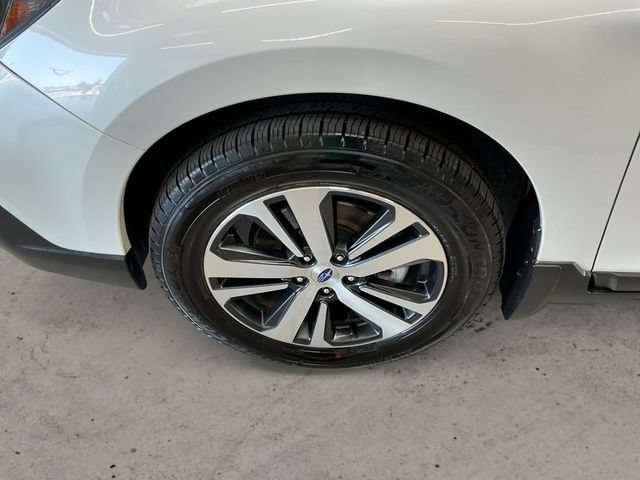 Used 2019 Subaru Outback 2.5i Limited w/ Popular Package #2 AWD/4WD image 27