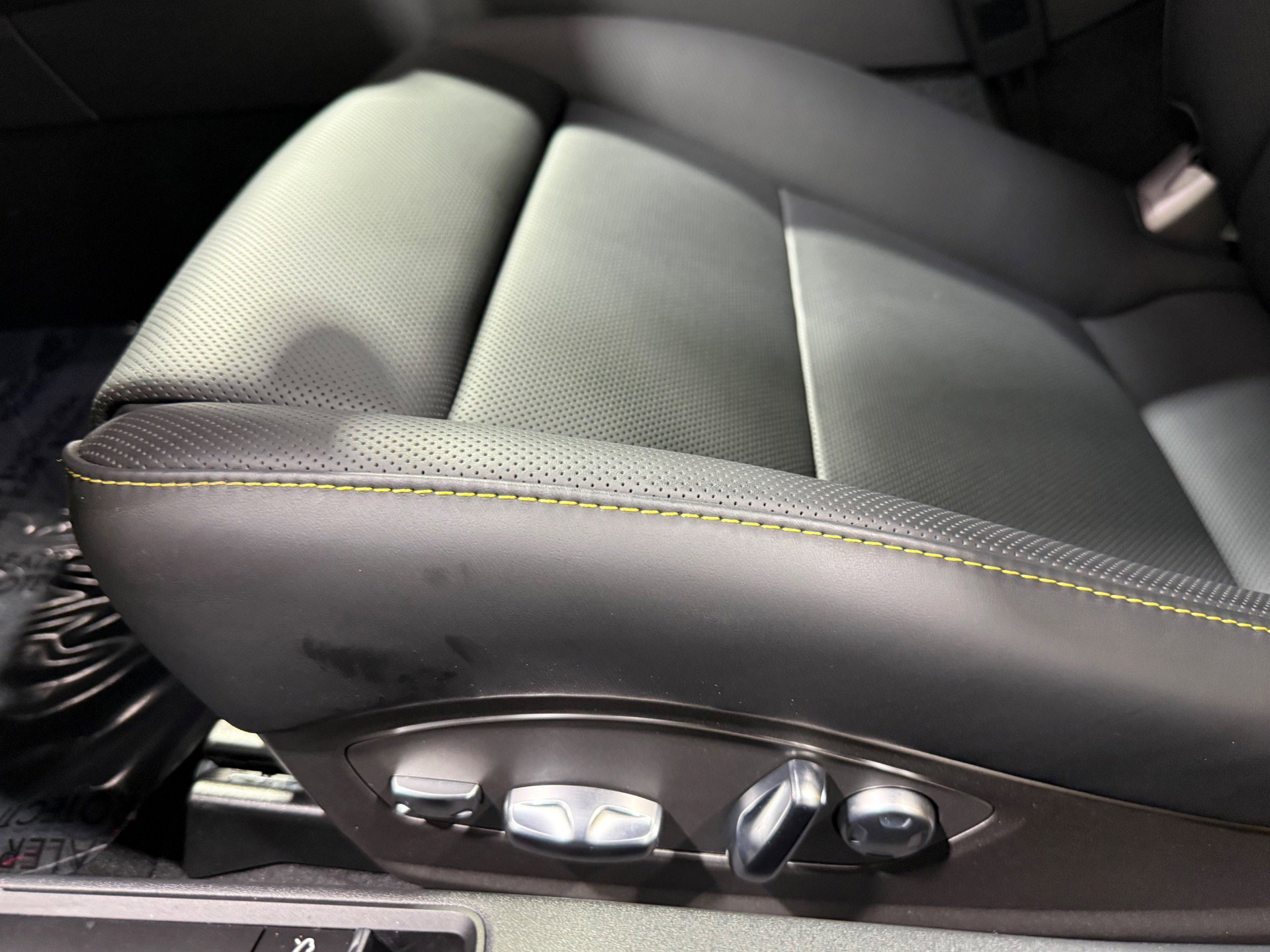 Used 2025 Porsche 718 Boxster S image 41