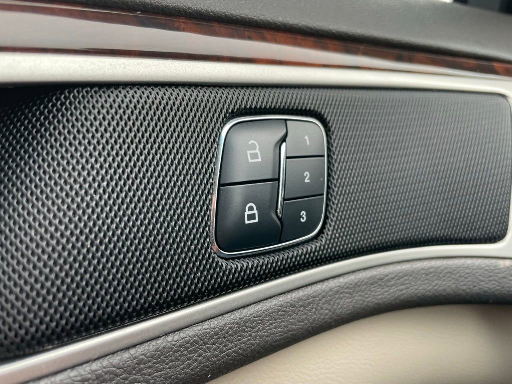 Used 2016 Lincoln MKZ w/ Equipment Group 300A Reserve image 26