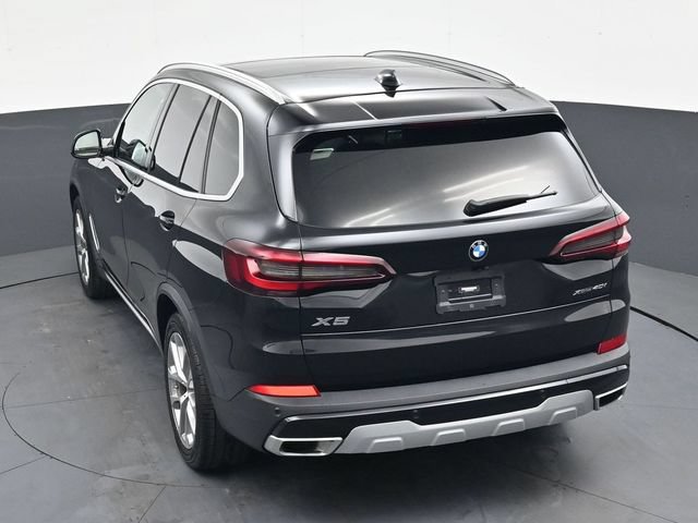 Used 2022 BMW X5 xDrive40i w/ Premium Package AWD/4WD image 23