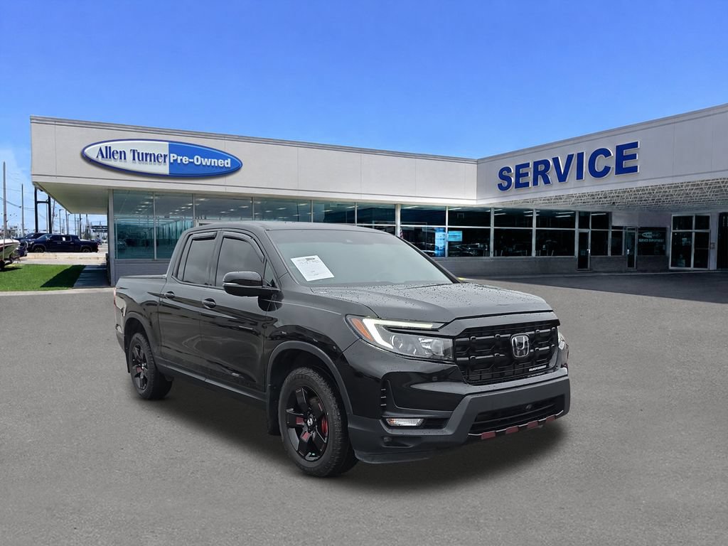 Used 2024 Honda Ridgeline Black Edition image 2
