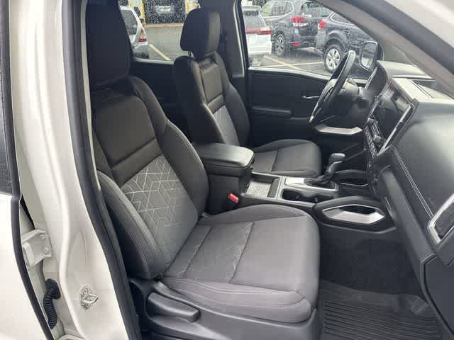 Used 2025 Nissan Frontier SV RWD image 19