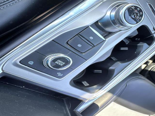 Used 2023 Ford Explorer XLT w/ Equipment Group 202A AWD/4WD image 41