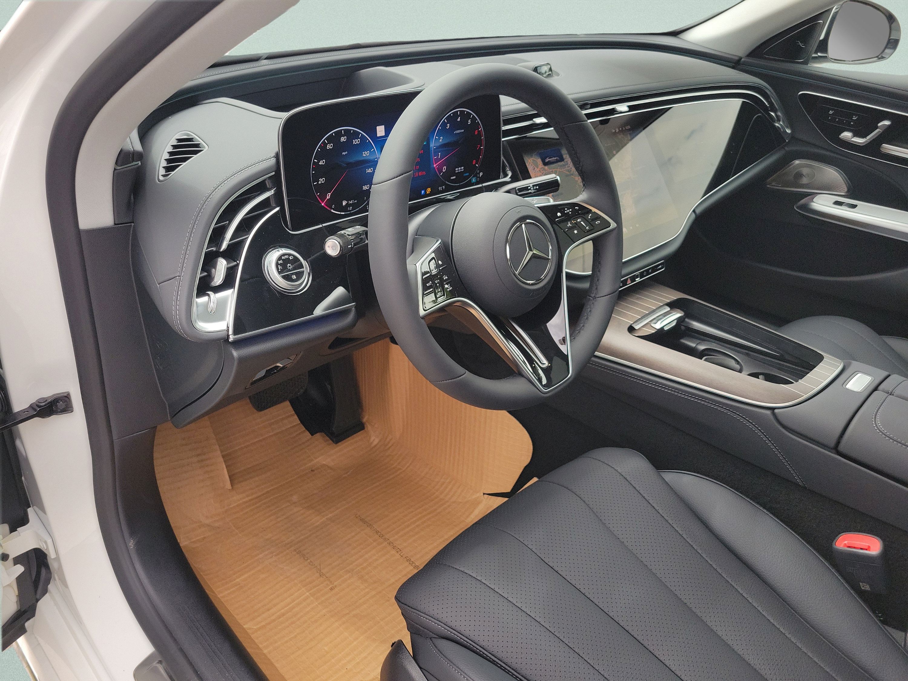New 2027 Mercedes-Benz E 450 4MATIC Sedan image 18