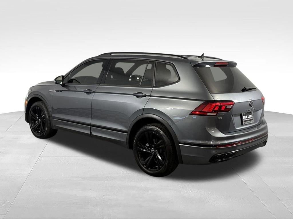 Used 2024 Volkswagen Tiguan SE R-Line FWD image 7