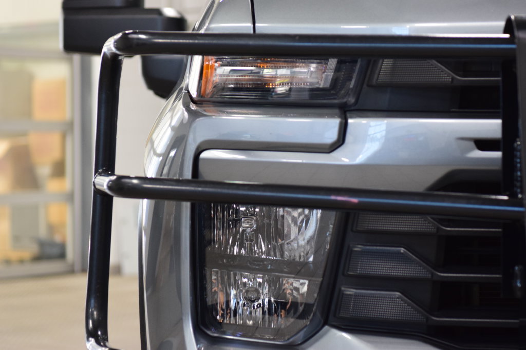 Used 2024 Chevrolet Silverado 2500 Custom w/ Custom Convenience Package AWD/4WD image 10