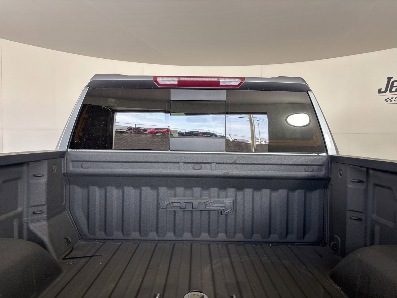 Used 2021 GMC Sierra 1500 AT4 w/ AT4 Preferred Package AWD/4WD image 26
