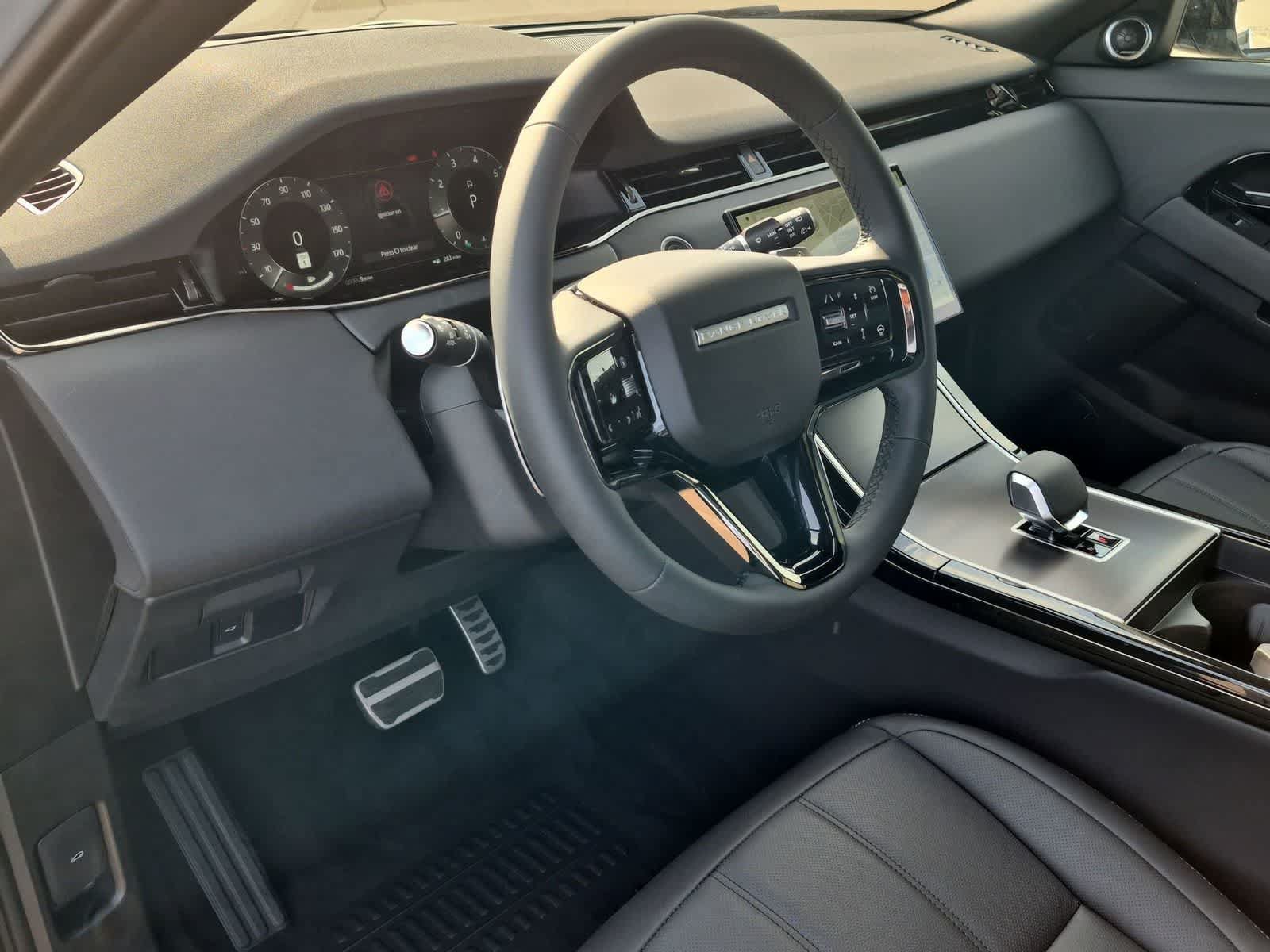New 2026 Land Rover Range Rover Evoque Hoxton AWD/4WD video 2