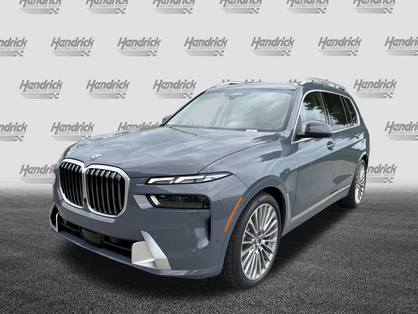 New 2026 BMW X7 xDrive40i w/ Premium Package image 5