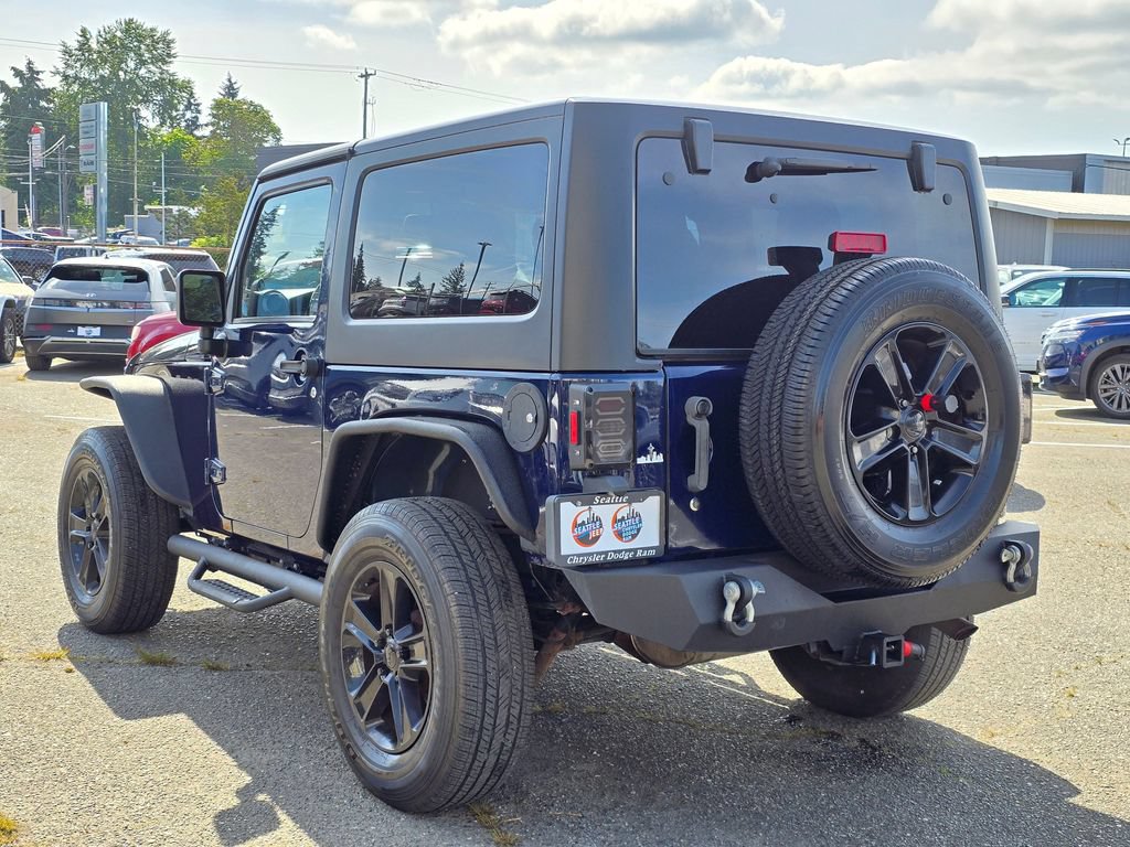 Used 2013 Jeep Wrangler Sport AWD/4WD image 6