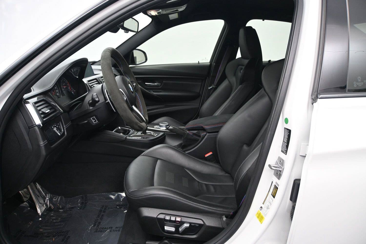 Used 2018 BMW M3 RWD image 9