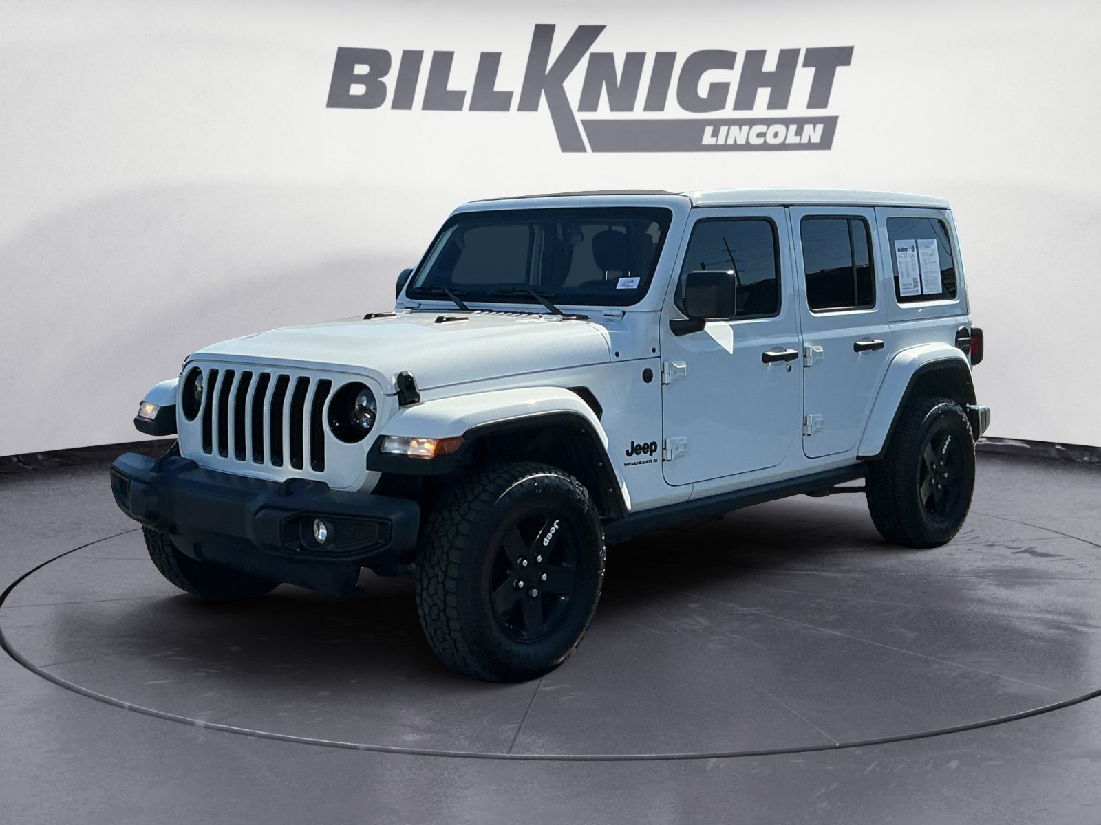 Used 2023 Jeep Wrangler Unlimited Sahara AWD/4WD image 2