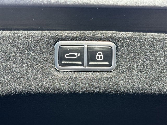 Used 2025 Hyundai Sonata Limited image 34