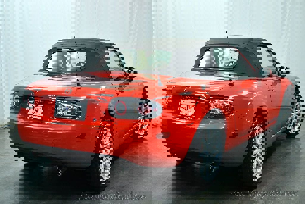 Used 2006 MAZDA MX-5 Miata Sport w/ Suspension Pkg RWD image 10