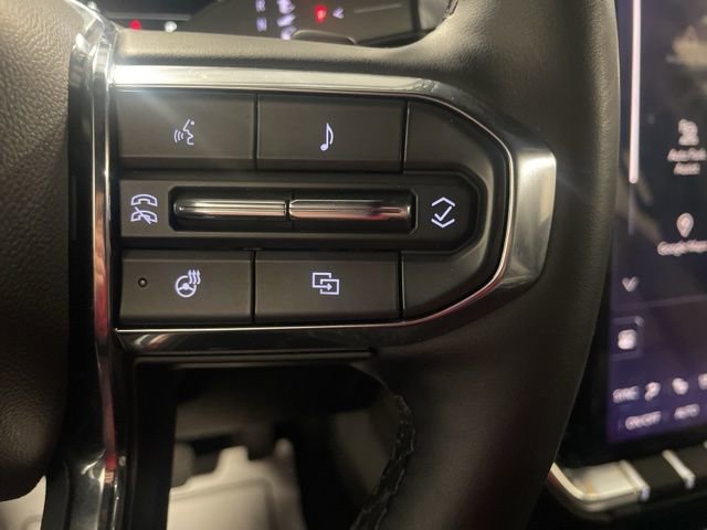 Used 2025 GMC Yukon Denali image 25