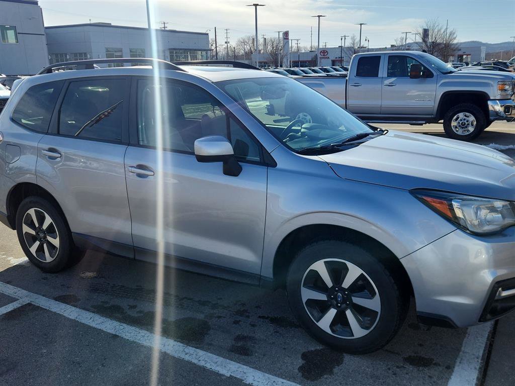 Used 2017 Subaru Forester 2.5i Premium