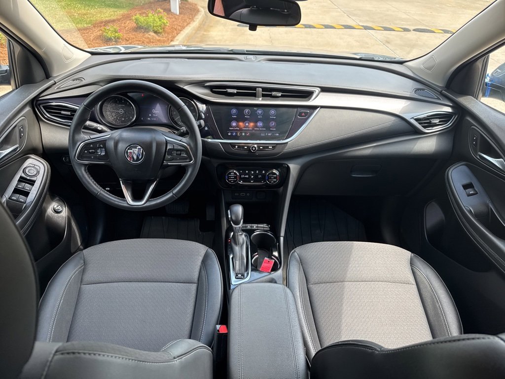 Used 2023 Buick Encore GX Select w/ Sport Touring Package image 17
