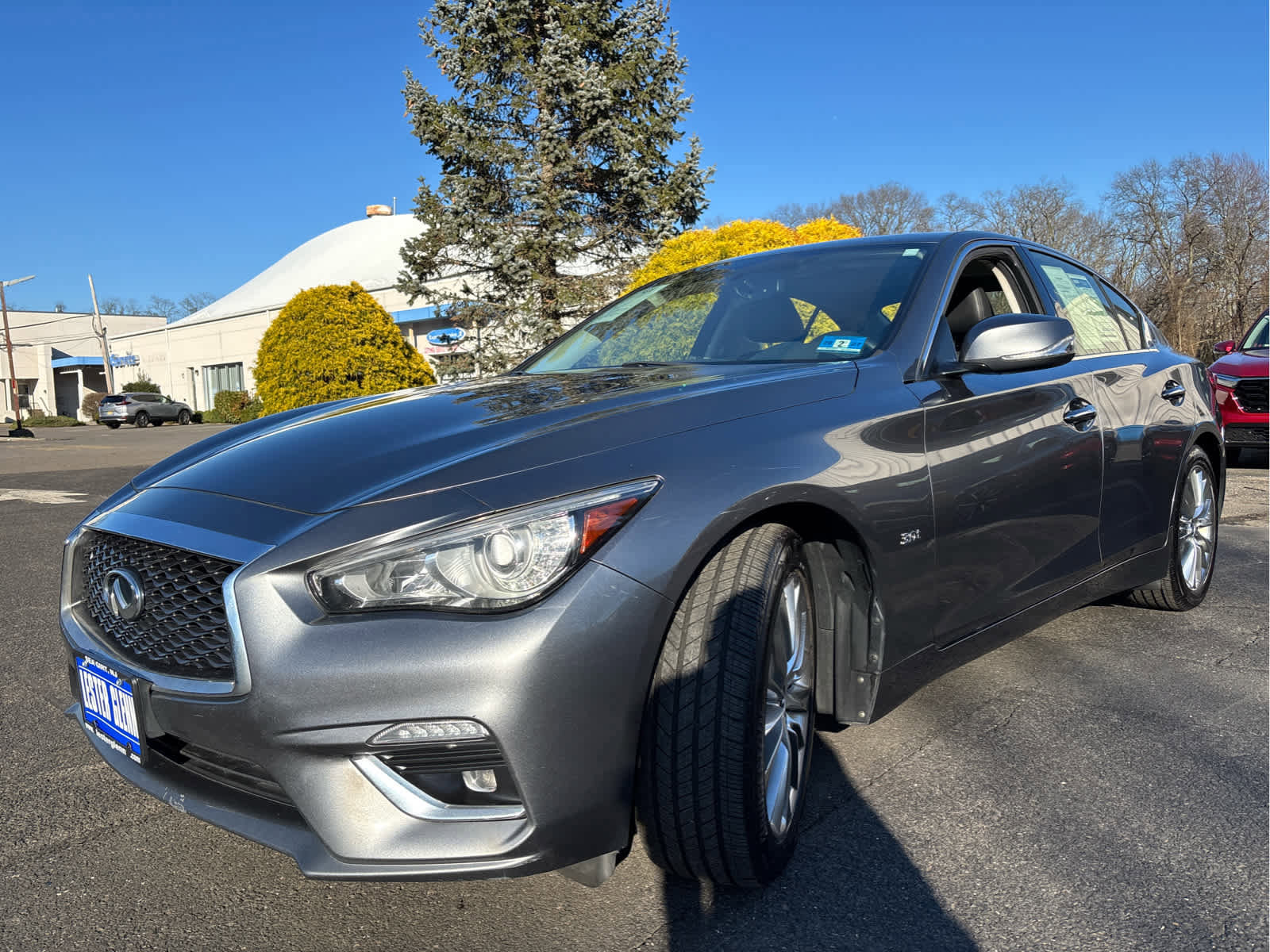 Used 2018 INFINITI Q50 Luxe w/ Essential Package (3.0T Luxe) image 5