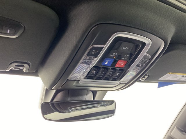 Used 2023 RAM 1500 Laramie AWD/4WD image 31