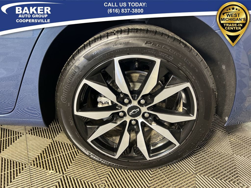 Certified 2025 Chevrolet Malibu RS image 32