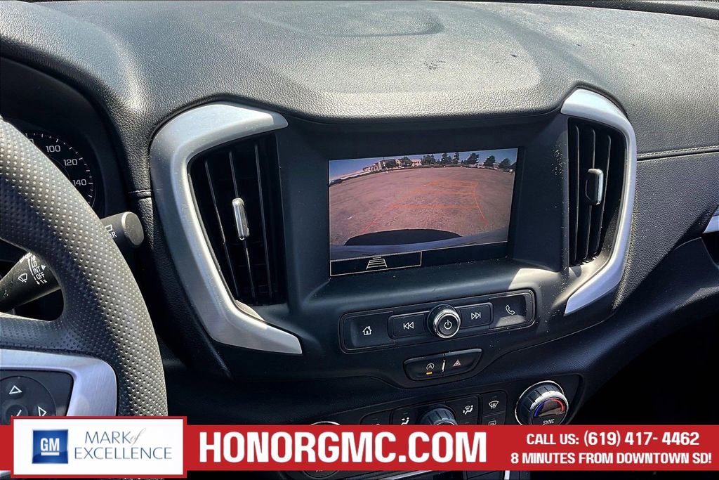 Used 2022 GMC Terrain SLE w/ Driver Convenience Package image 14