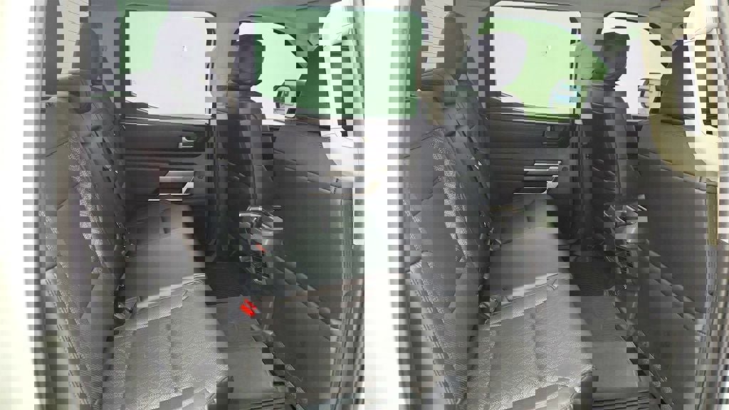 Used 2022 Toyota Tundra SR5 w/ SR5 Premium Package image 32