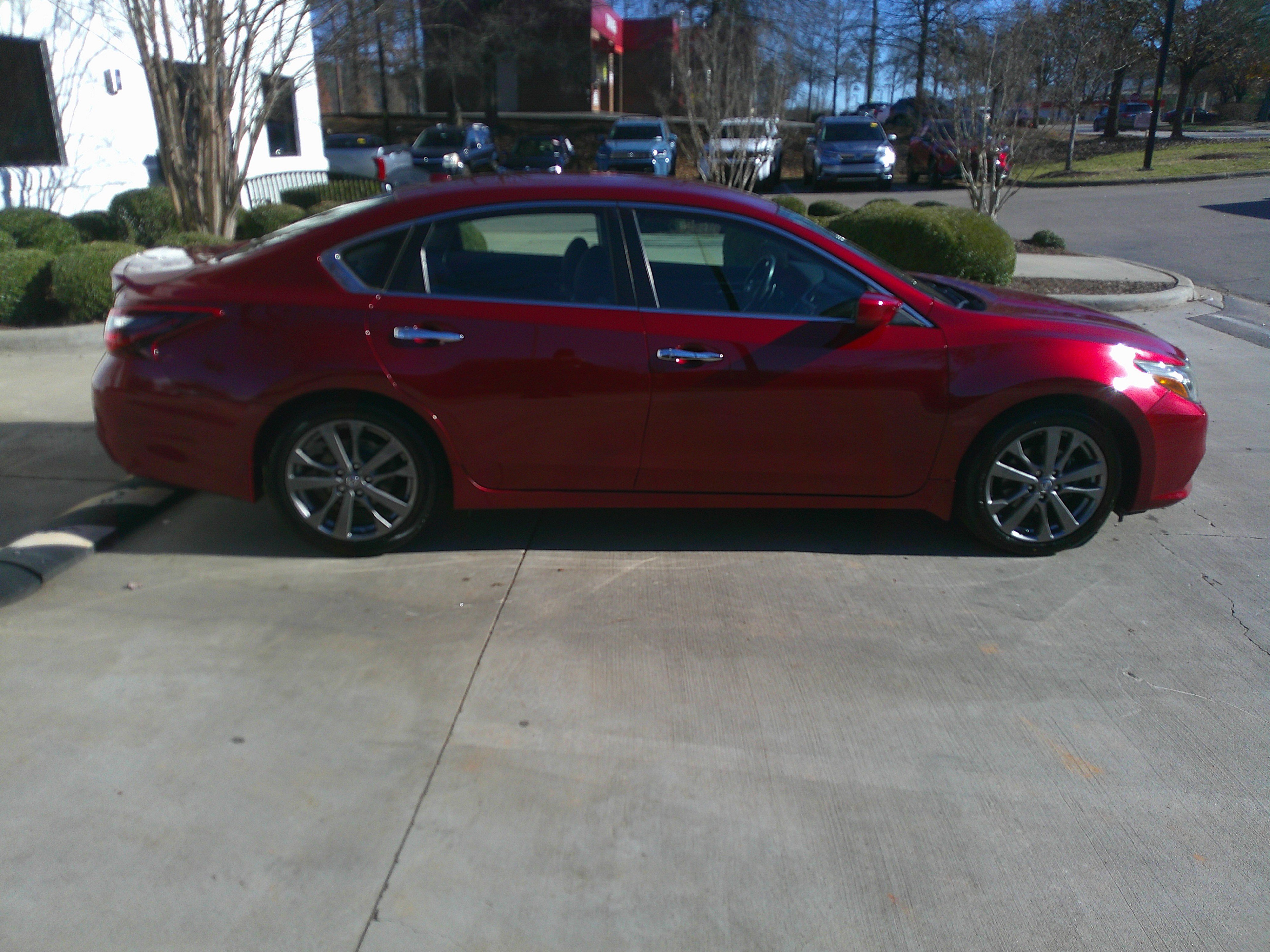 Used 2018 Nissan Altima 2.5 SR w/ SR Special Edition image 18