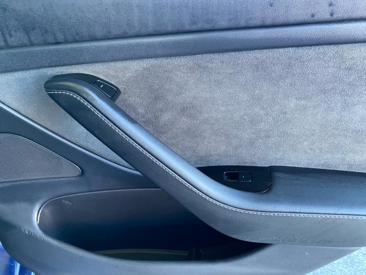 Used 2019 Tesla Model 3 Standard Range Plus image 36