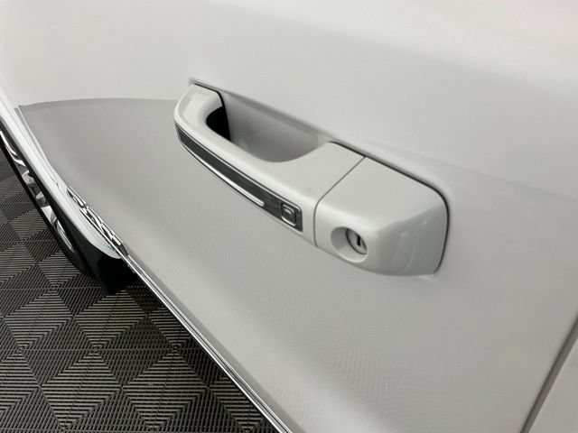 Used 2022 RAM 1500 Limited AWD/4WD image 12
