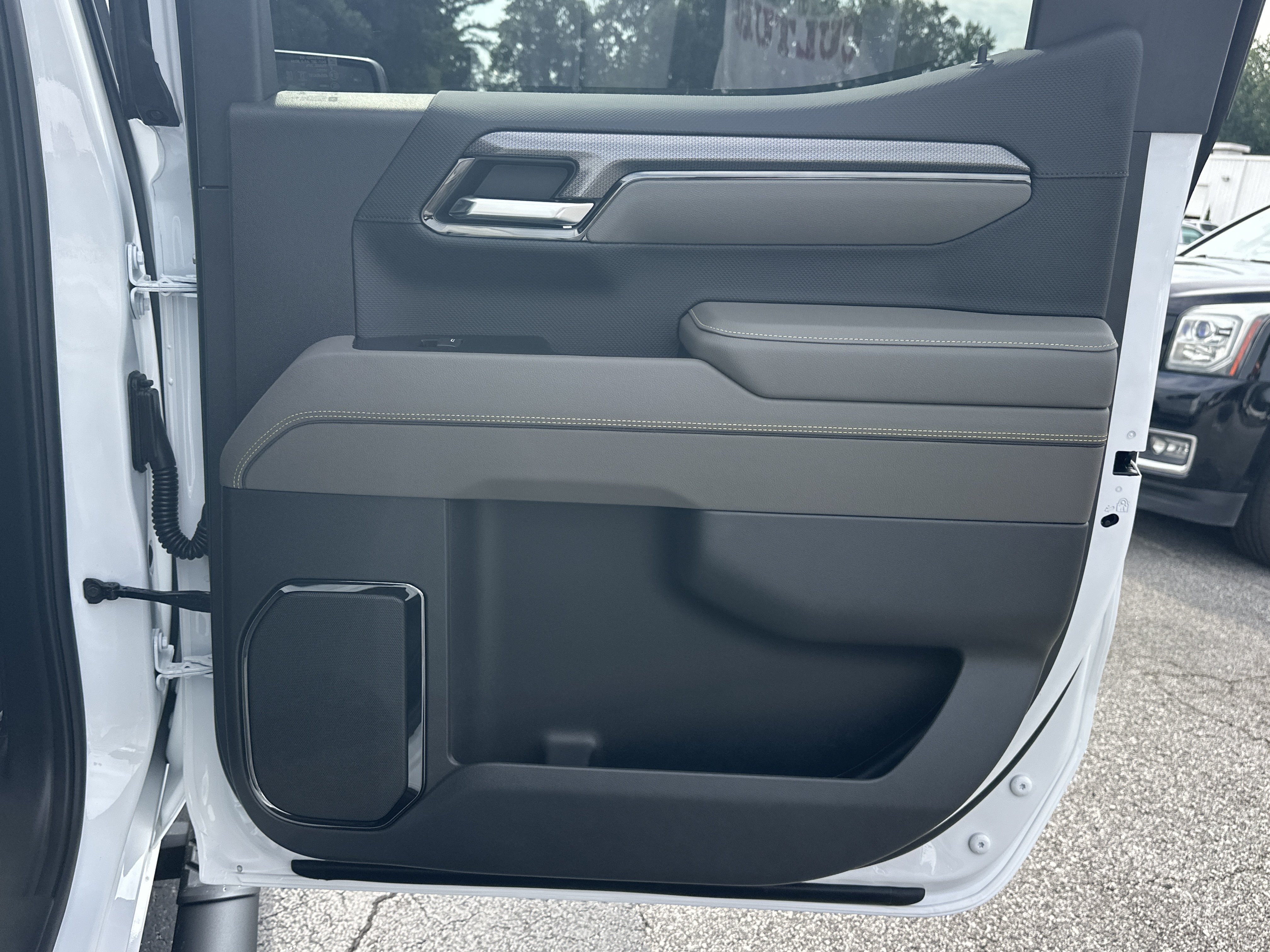 New 2026 Chevrolet Silverado 1500 ZR2 AWD/4WD image 18