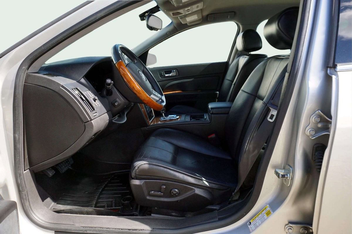 Used 2008 Cadillac STS w/ Preferred Equipment Group RWD image 15