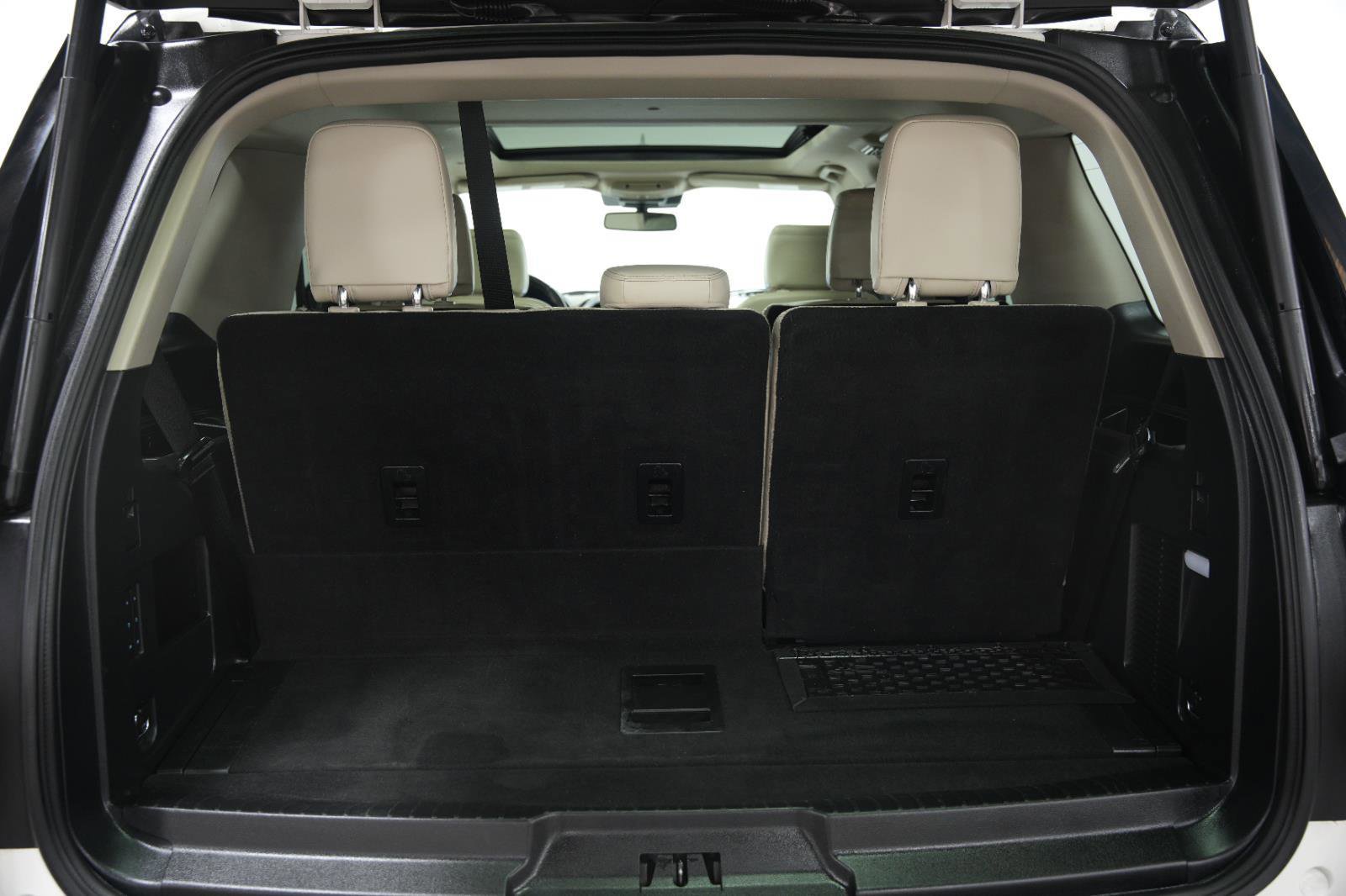 Used 2021 Ford Expedition Platinum image 14
